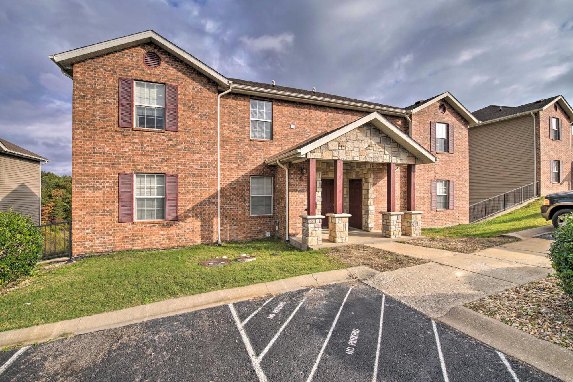 Branson Apartment With Pool - 5 Mi To Marvel Cave! Екстер'єр фото
